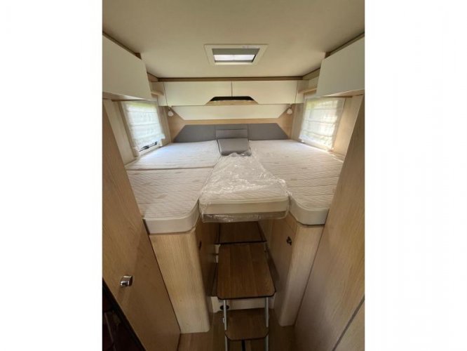 Hymer BMC-I 580 177 PK automaat / ACC / hefbed  foto: 8