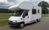 Knaus 7 pers. Rent a Knaus motorhome in Hengelo? From € 109 pd - Goboony photo: 2