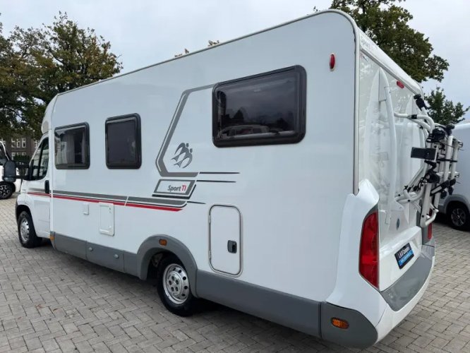 Knaus Sport TI 700 Enkele Bedden 