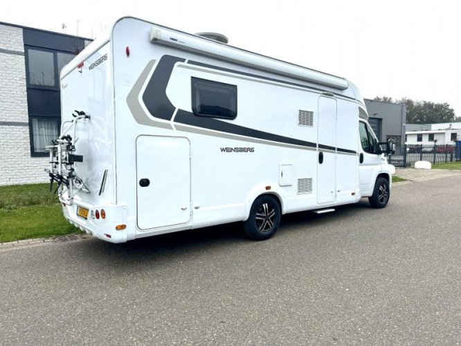 Weinsberg CaraSuite 700 Queensbed geen hefbed  foto: 6