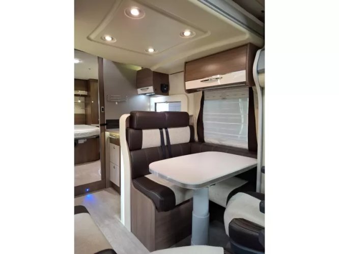 Chausson Welcome 718 EB 130PK Queensbed Hefbed  foto: 16