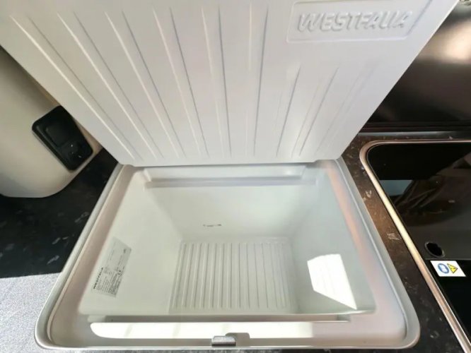 Westfalia Nugget Automaat 170pk Euro 6  foto: 17