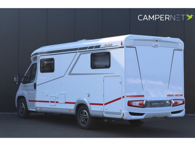 LMC Cruiser T662G 140pk JTD 9-Traps Automaat | Lengtebedden | Panoramadak | Nieuw uit voorraad leverbaar | foto: 1