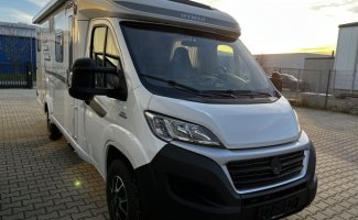Hymer 2 Pers. Ein Hymer-Wohnmobil in Weerselo mieten? Ab 121 € pro Tag - Goboony