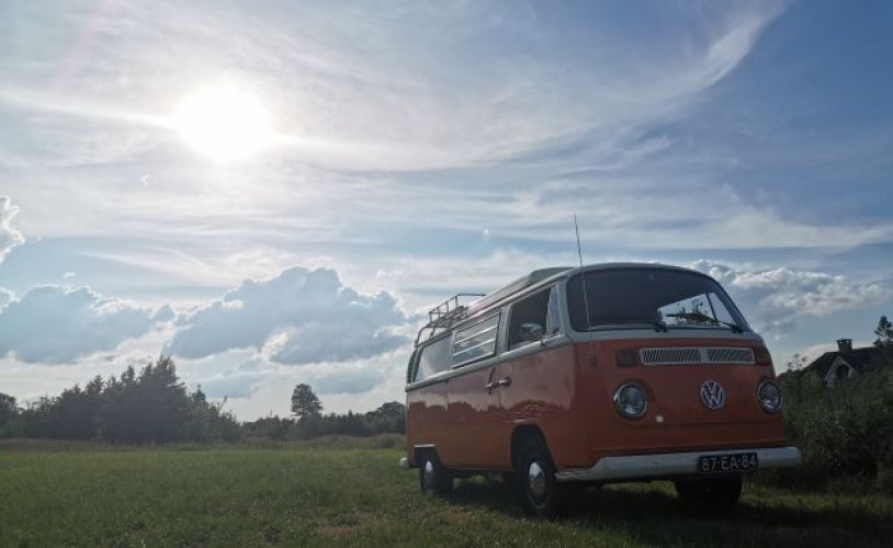 Volkswagen 3 pers. Volkswagen camper huren in Barneveld? Vanaf € 109 p.d. - Goboony foto: 0