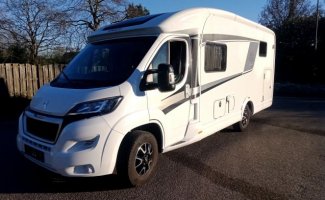 Knaus 2 pers. Rent a Knaus motorhome in Bergeijk? From € 100 pd - Goboony