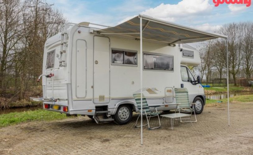 Mobilvetta 6 pers. Rent a Mobilvetta camper in Gemert? From €65 per day - Goboony photo: 1