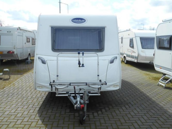 Caravelair Antares 465 Dwarsbed / Luifel. 