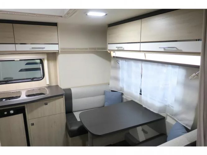 Caravelair Antares Style 410 FIETSENDR.+LUIFEL THULE  foto: 7