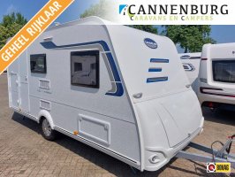 Caravelair Alba Family 426 Stapelbed, voortent 