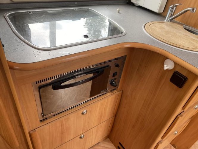 Adriatik Coral Sport 650 SP Frans bed Airco oven  foto: 18