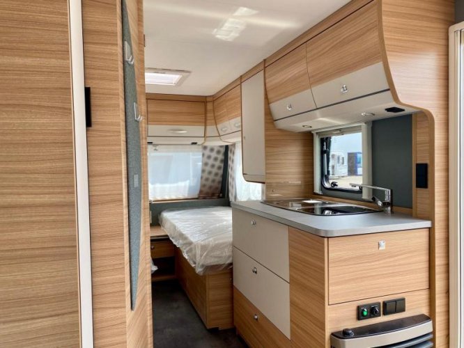 Dethleffs Camper Avantgarde 460 EL  foto: 5