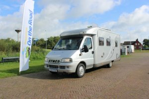 Hymer 2.8 JTD 128 HP, Semi-integrated, French bed, 4 seats/sleeping places, Air conditioning T 655 GT