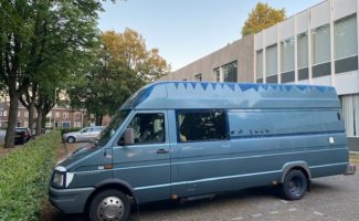 Otros 4 pers. ¿Alquilar una autocaravana iveco en Tilburg? Desde 91€ pd - Goboony