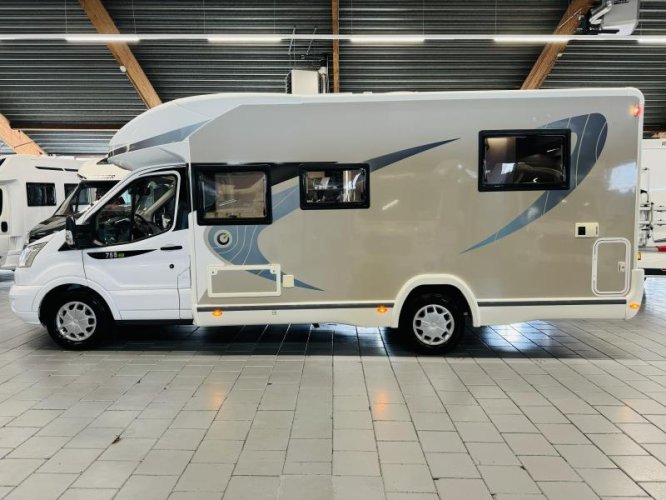 Chausson Titanium 758 EB Automaat Queensbed Hefbed 