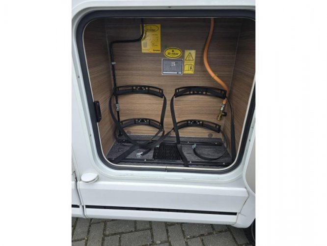 Knaus Vansation 650 TI enk bedden+airco+tre 