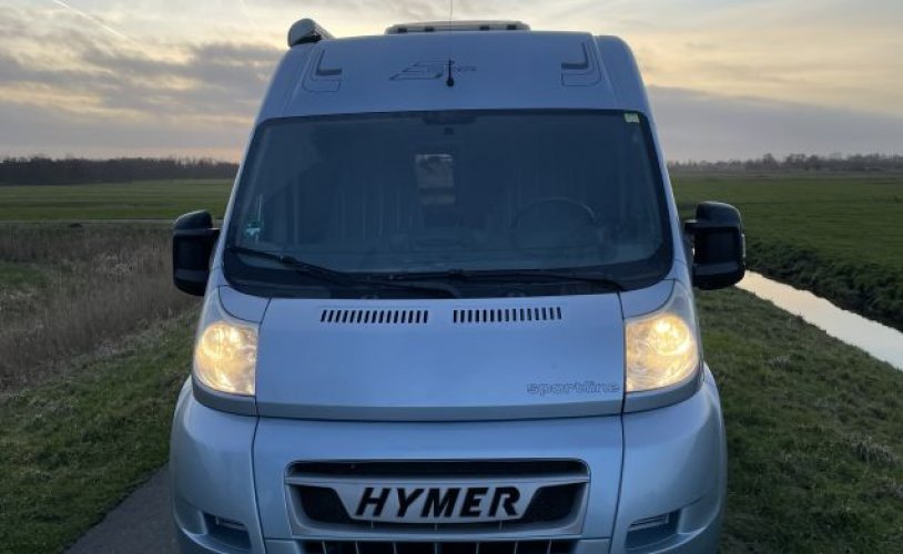 Hymer 3 pers. Rent a Hymer camper in Grootegast? From €84 per day - Goboony photo: 1