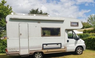 Dethleffs 4 pers. Want to rent Dethleffs camper in Lichtenvoorde? From €58 pd - Goboony