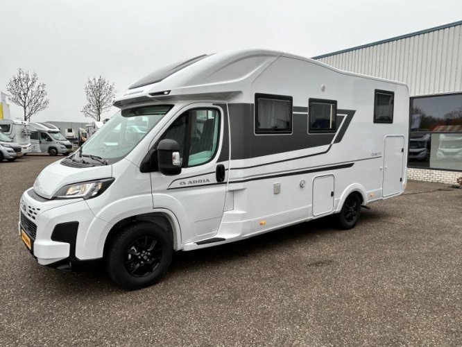 Adria Coral Axess 650 DL Benelux Edition 2025 