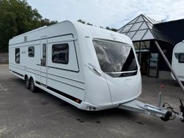 LMC Lord Brillant 690 | Grote badkamer 