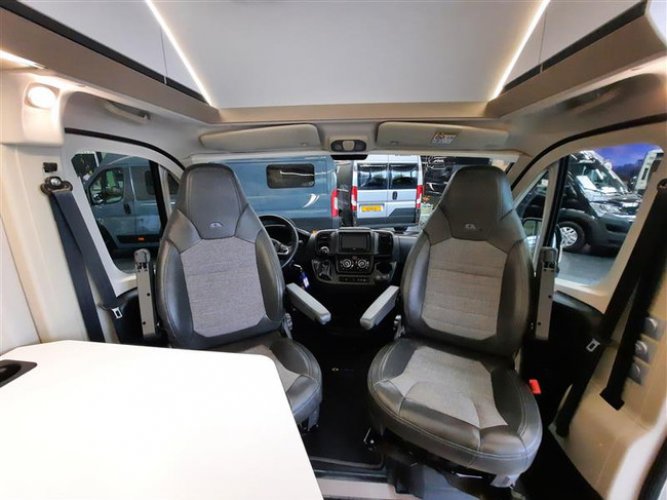 Adria Twin Plus 600 SPB foto: 20