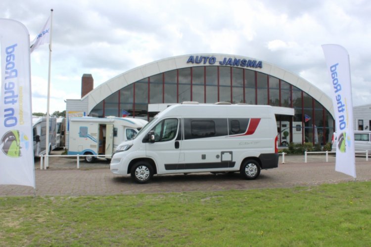 Bürstner City Car C 540 Buscamper, Dwars-bed, Draaistoelen, Halve dinette, Motor-airco, etc. Marum Groningen foto: 34