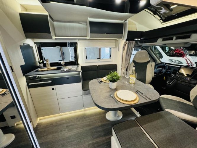 Chausson Titanium Ultimate 788 Automaat Queensbed Hefbed  foto: 13