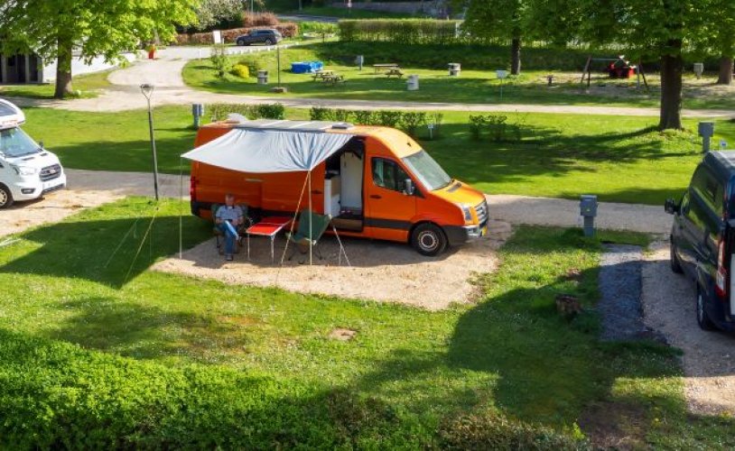 Volkswagen 2 pers. Rent a Volkswagen camper in Ede? From €91 pd - Goboony photo: 0