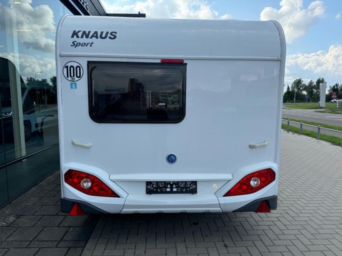 Knaus Sport 400 QD INCLUSIEF STALLING foto: 14