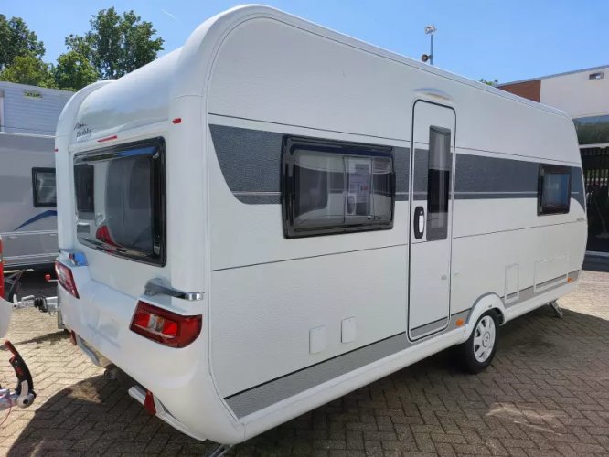 Hobby Prestige 540 UL Incl cassette awning and mover photo: 1