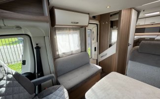 Carado 4 pers. Rent a Carado motorhome in Driel? From €152 pd - Goboony