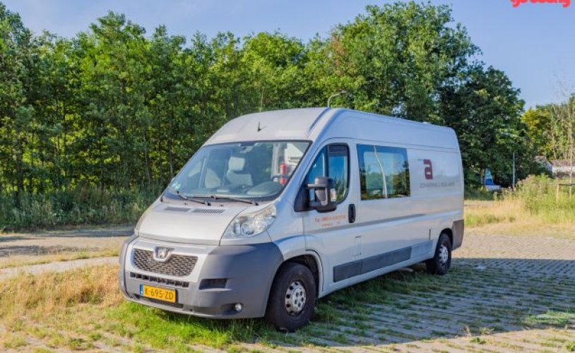 Peugeot 2 pers. Rent a Peugeot camper in Hillegom? From € 75 pd - Goboony photo: 0