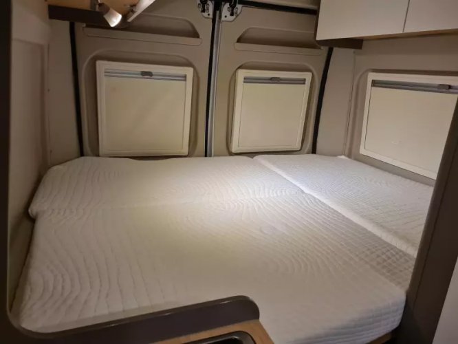 LMC Innovan 600 Dwarsbed / Nieuwstaa  foto: 16