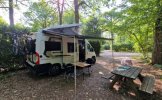 Knaus 4 pers. Rent a Knaus motorhome in Landsmeer? From € 121 pd - Goboony photo: 2