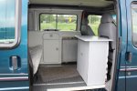 Ford Transit, Compact bus-camper met Hefdak, op diverse plekken bijgewerkt. Alleen geschikt voor iemand die er zelf iets aan kan doen. Marum foto: 7