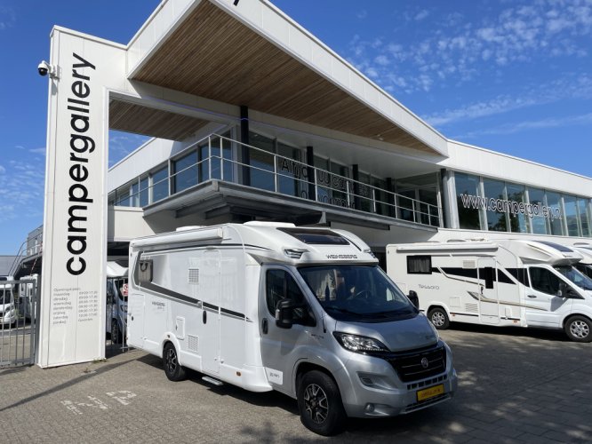 Knaus Weinsberg CARASUITE 700 ME “30 YEAR” ENKELE BEDDEN DAKAIRCO hoofdfoto: 1