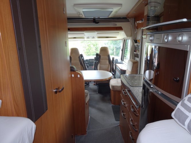 Hymer B674SL