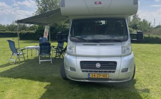 Adria Mobil 5 pers. Do you want to rent an Adria Mobil motorhome in Rosmalen? From €74 pd - Goboony
