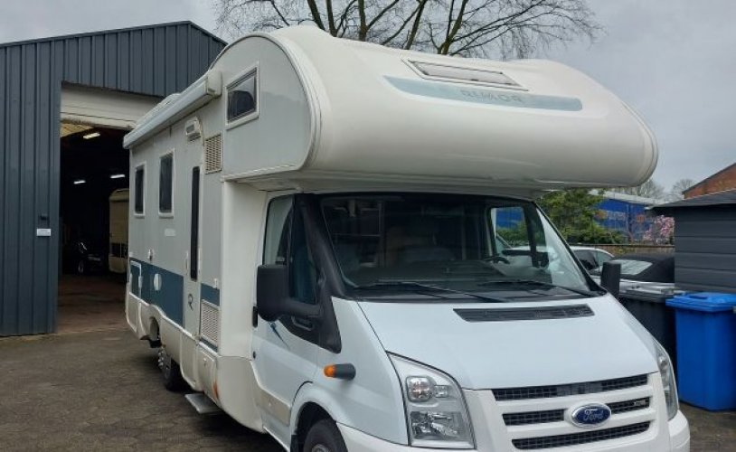 Ford 6 pers. Louer un camping-car Ford à Rijen ? À partir de 96 € par jour - Goboony photo : 0