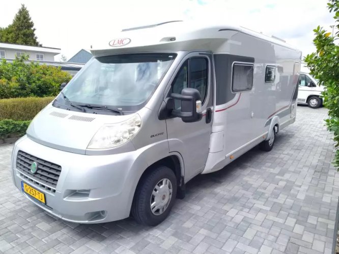 LMC Liberty 712 TI Bj 2009 Top indeling 