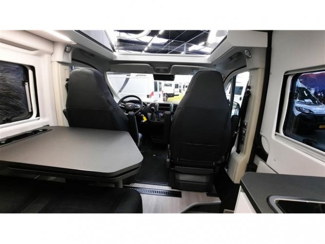 Adria Twin Supreme 640 SLB foto: 20