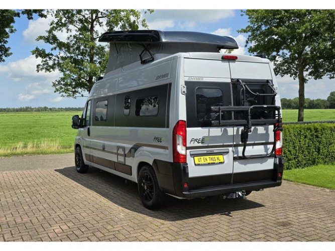 Hymer Free 600 Campus * 4P * 6m lang * hefdak