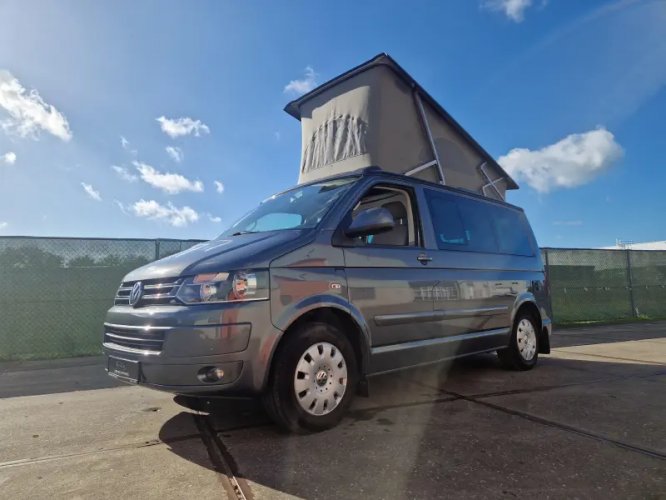 Volkswagen T5 California Comfortline DSG 140pk  hoofdfoto: 1