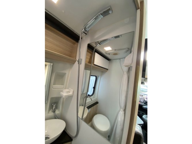 Adria Twin 640sl Axess Airco Cruise Lengtebedden 43.457km 2022 foto: 20