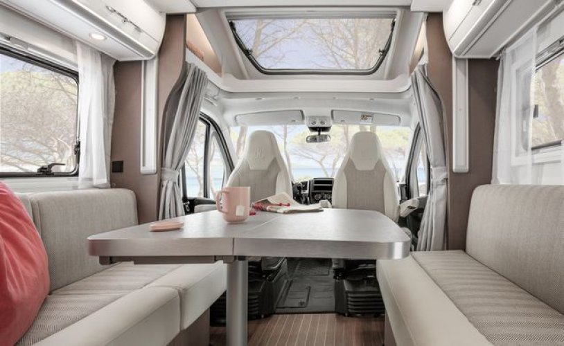 Hymer 4 pers. Rent a Hymer camper in Lemmer? From €185 per day - Goboony photo: 1