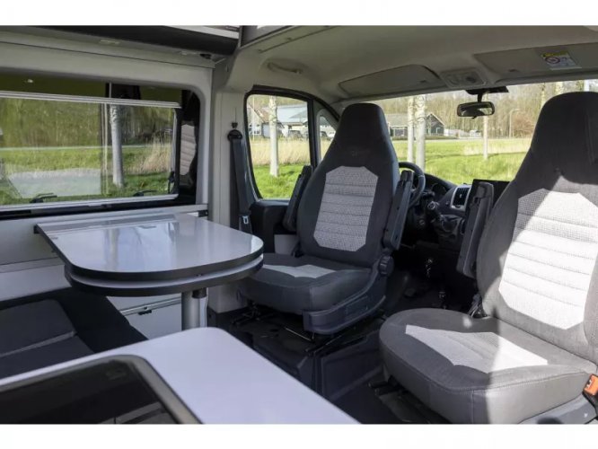 Adria Twin 640 SLX enkele lengte bedden  foto: 14