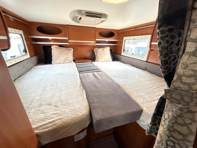 Chausson Welcome 95 enkele-bedden/2009/Airco  foto: 14
