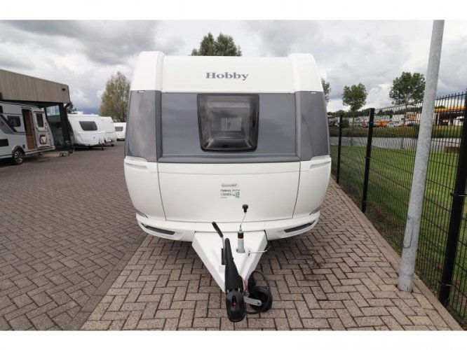 Hobby De Luxe 540 UL Model 2025 | 1750Kg | 179 