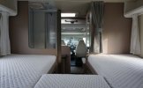 Other 6 pers. Rent a Capron Etrusco motorhome in Zwolle? From € 99 pd - Goboony photo: 4