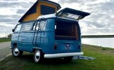 Volkswagen 3 pers. Louer un camping-car Volkswagen à Poortvliet ? À partir de 135 € par jour - Goboony photo : 4